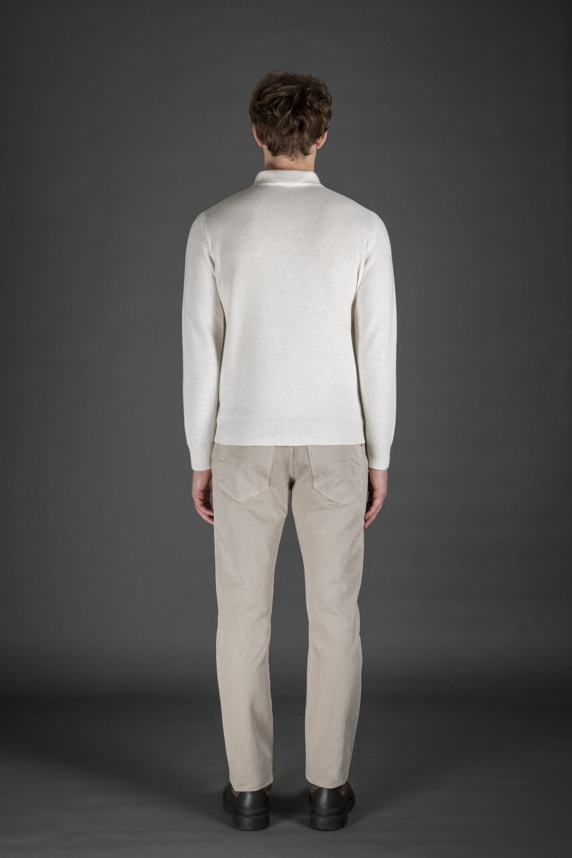 MOORER MEN'S MILK WHITE BUTTON-UP CARDIGAN