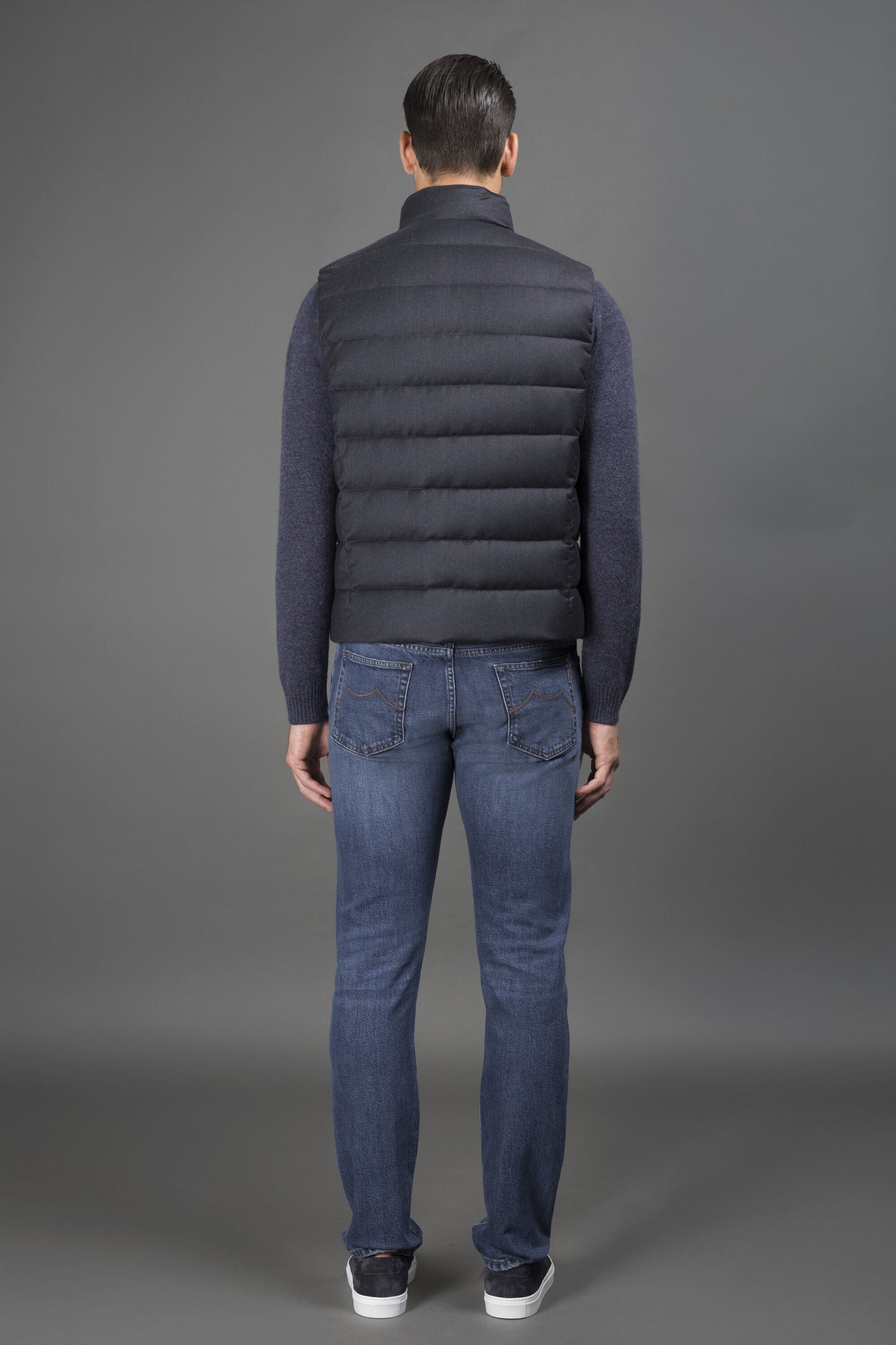 MOORER MEN'S BLUE QUILTED VEST