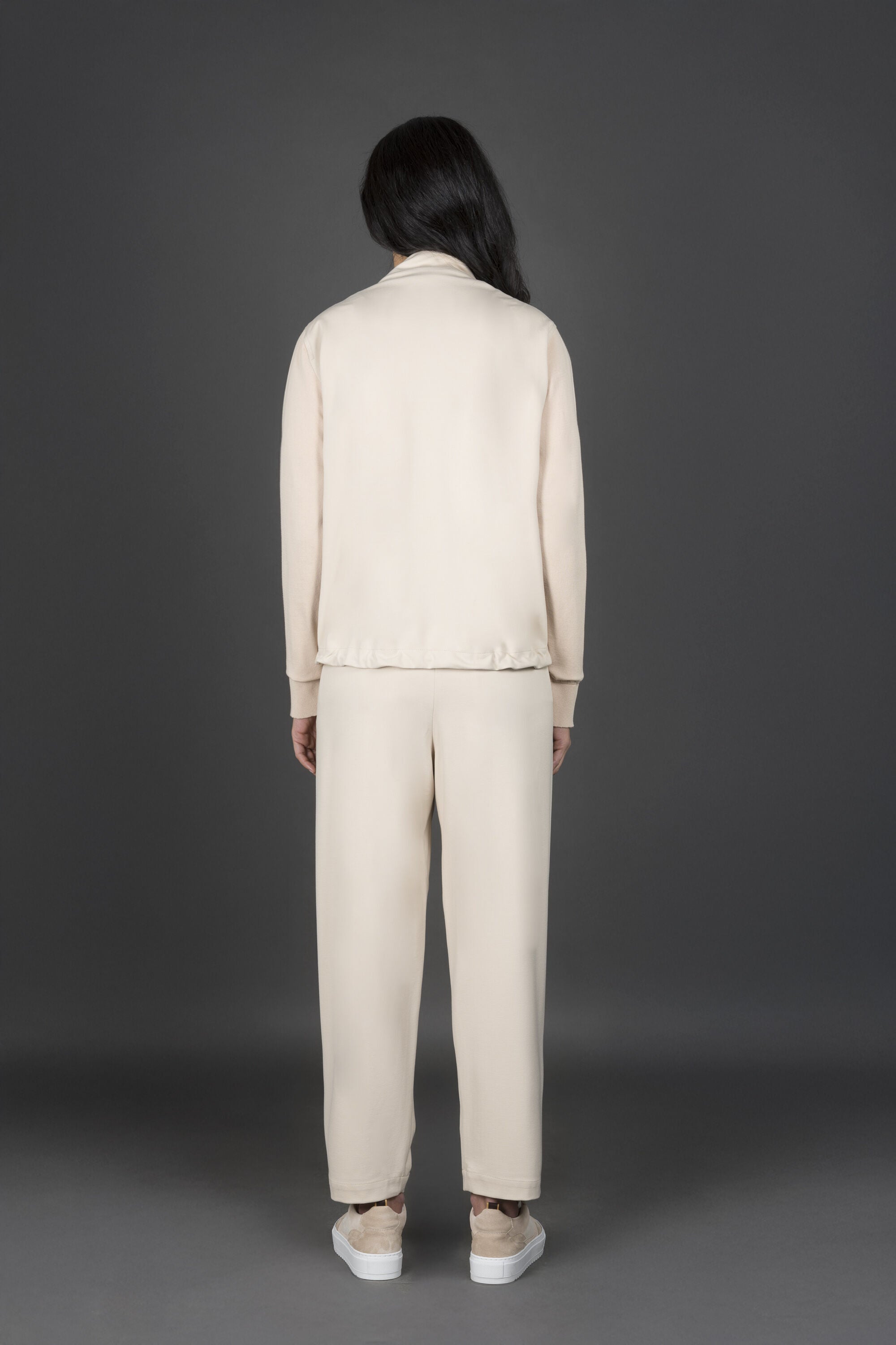 MOORER WOMEN'S BEIGE RELAXED FIT JACKET