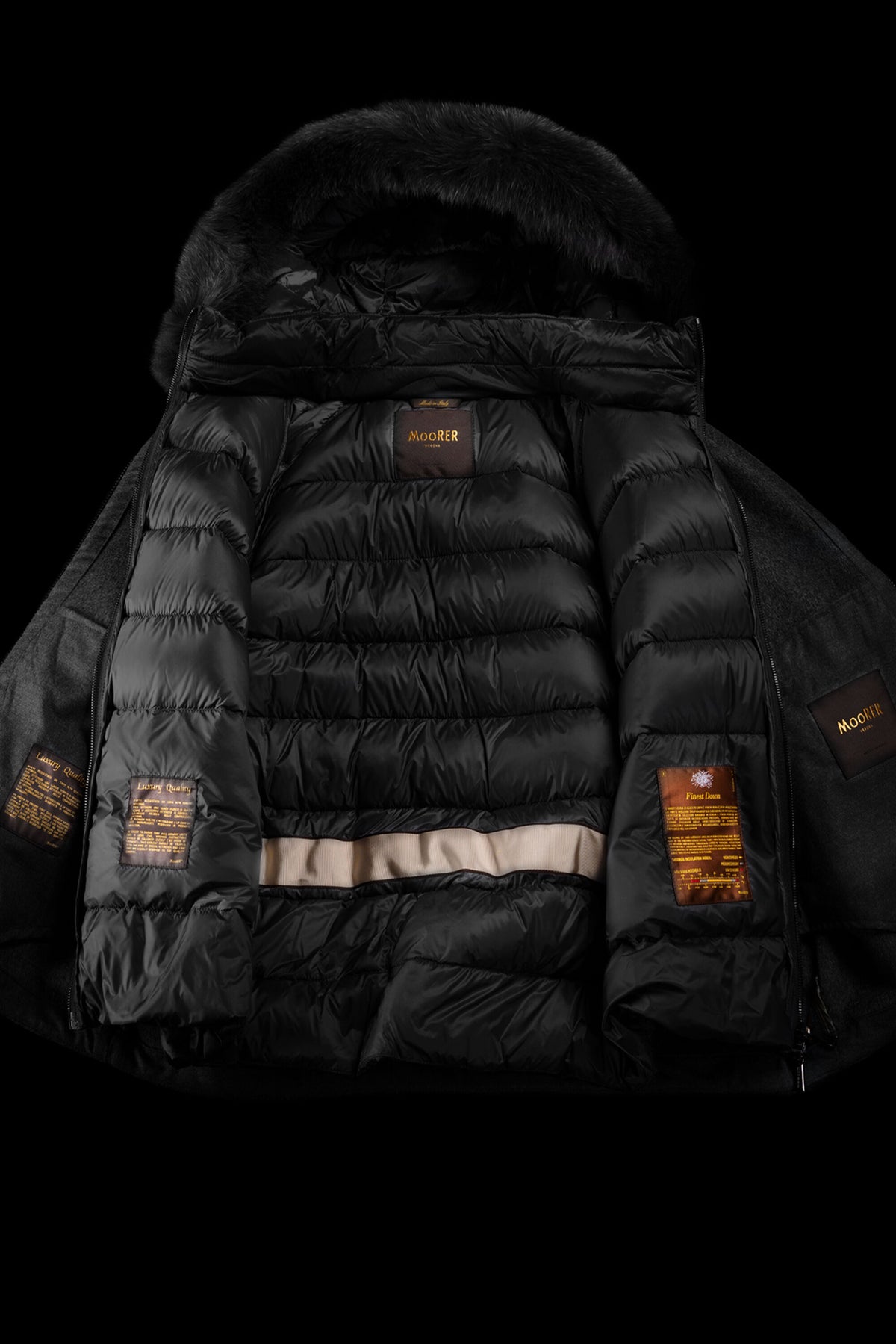 MOORER WOMEN'S BLACK JACKET WITH FUR COLLAR