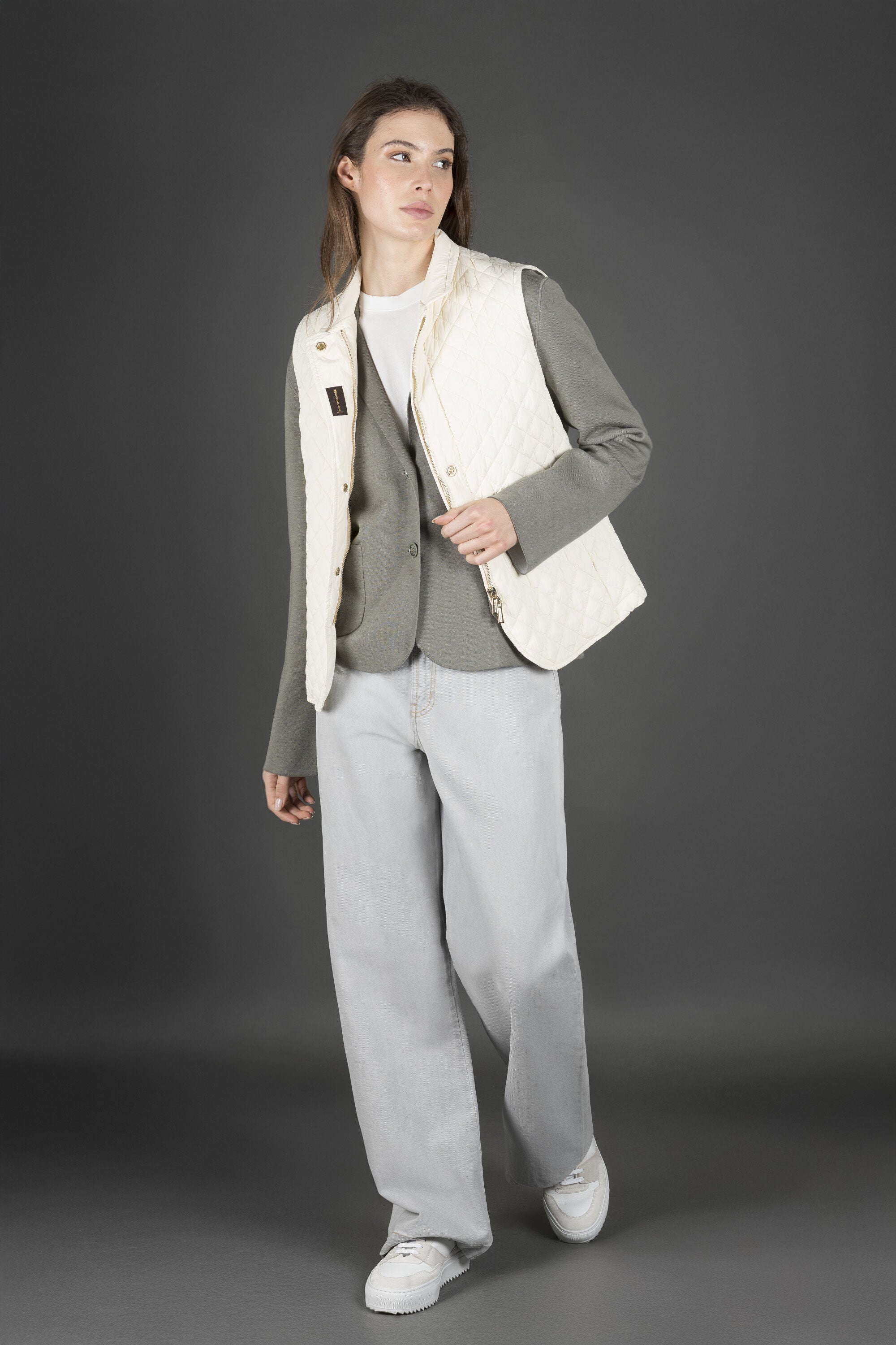 MOORER WOMEN'S CREAM QUILTED VEST
