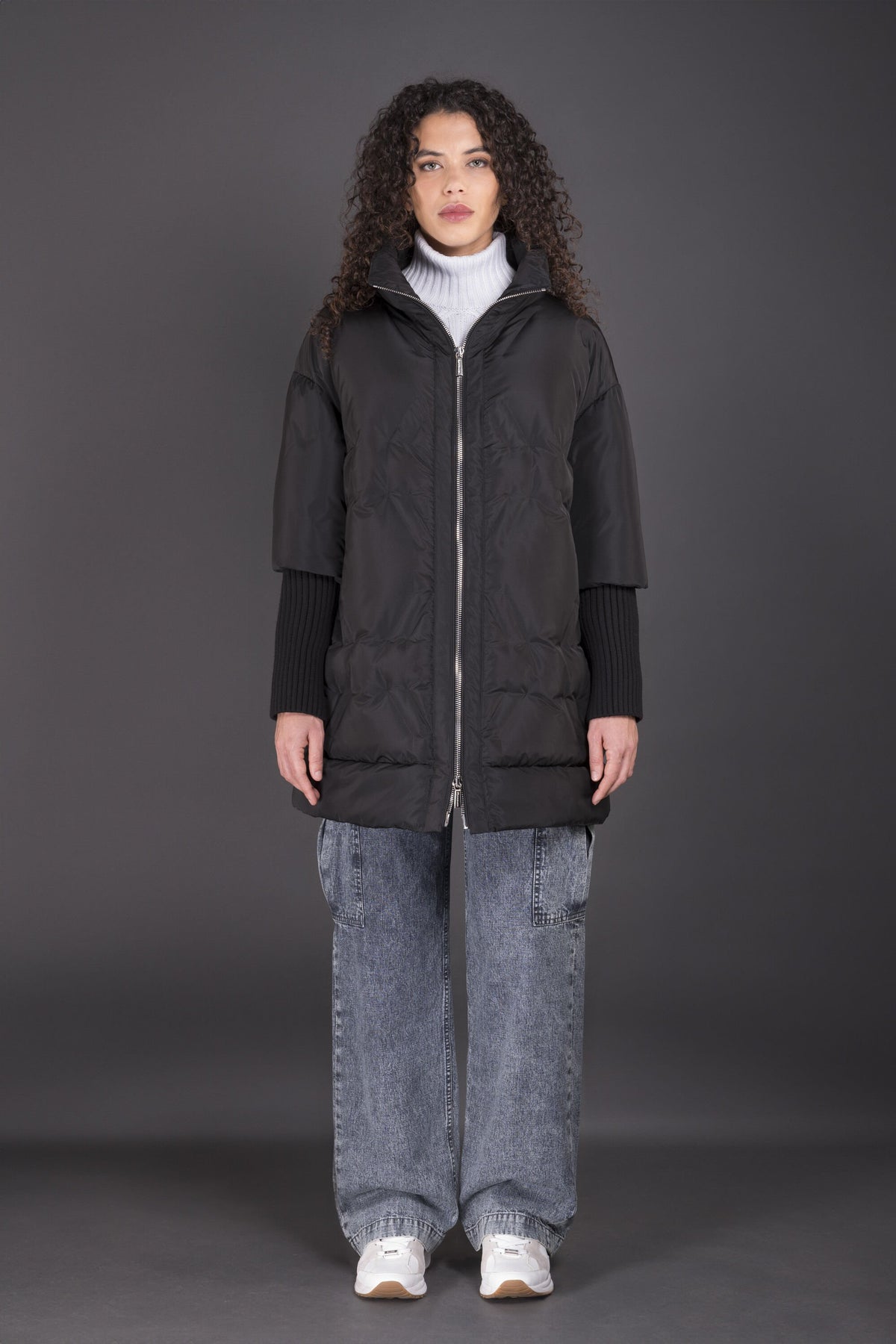 MOORER WOMEN'S BLACK QUILTED OVERSIZED JACKET