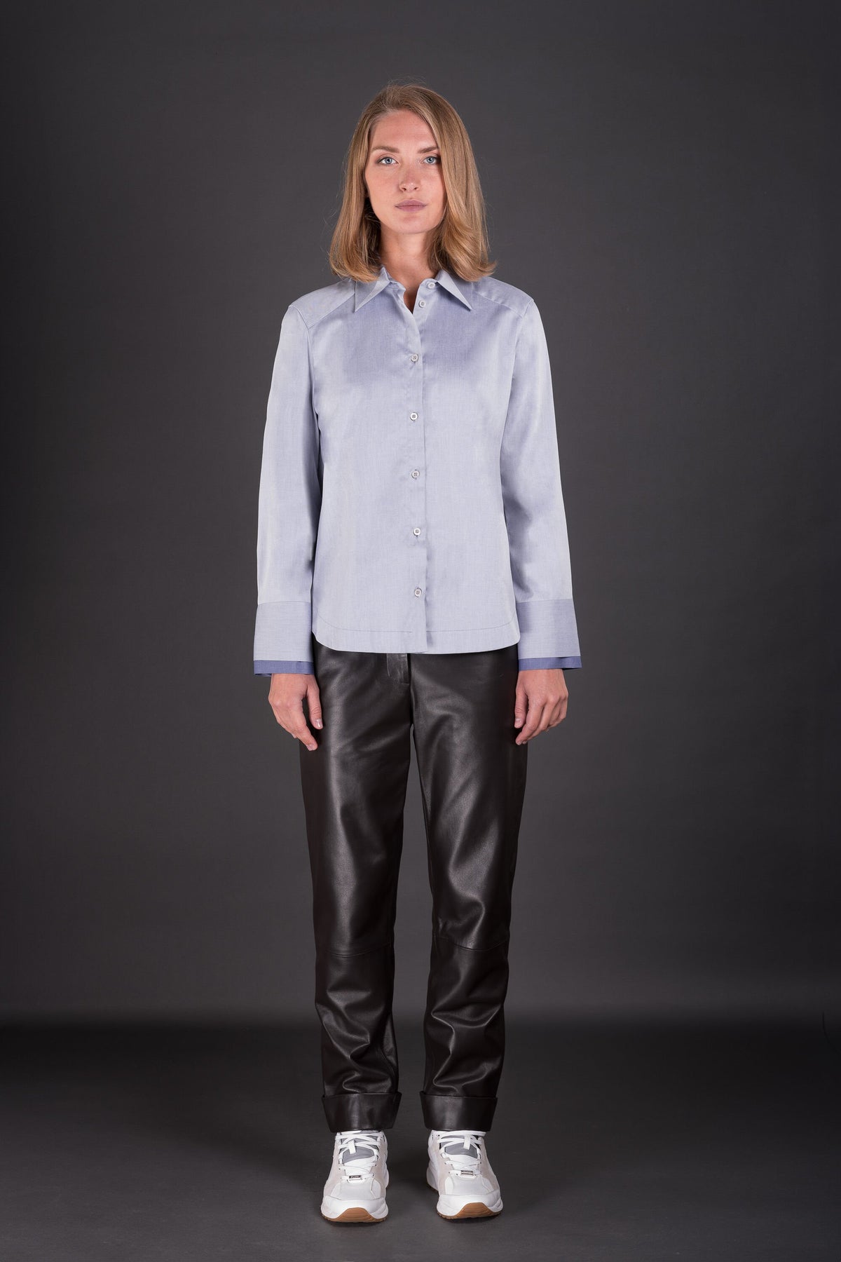 MOORER WOMEN'S LIGHT BLUE TAILORED SHIRT