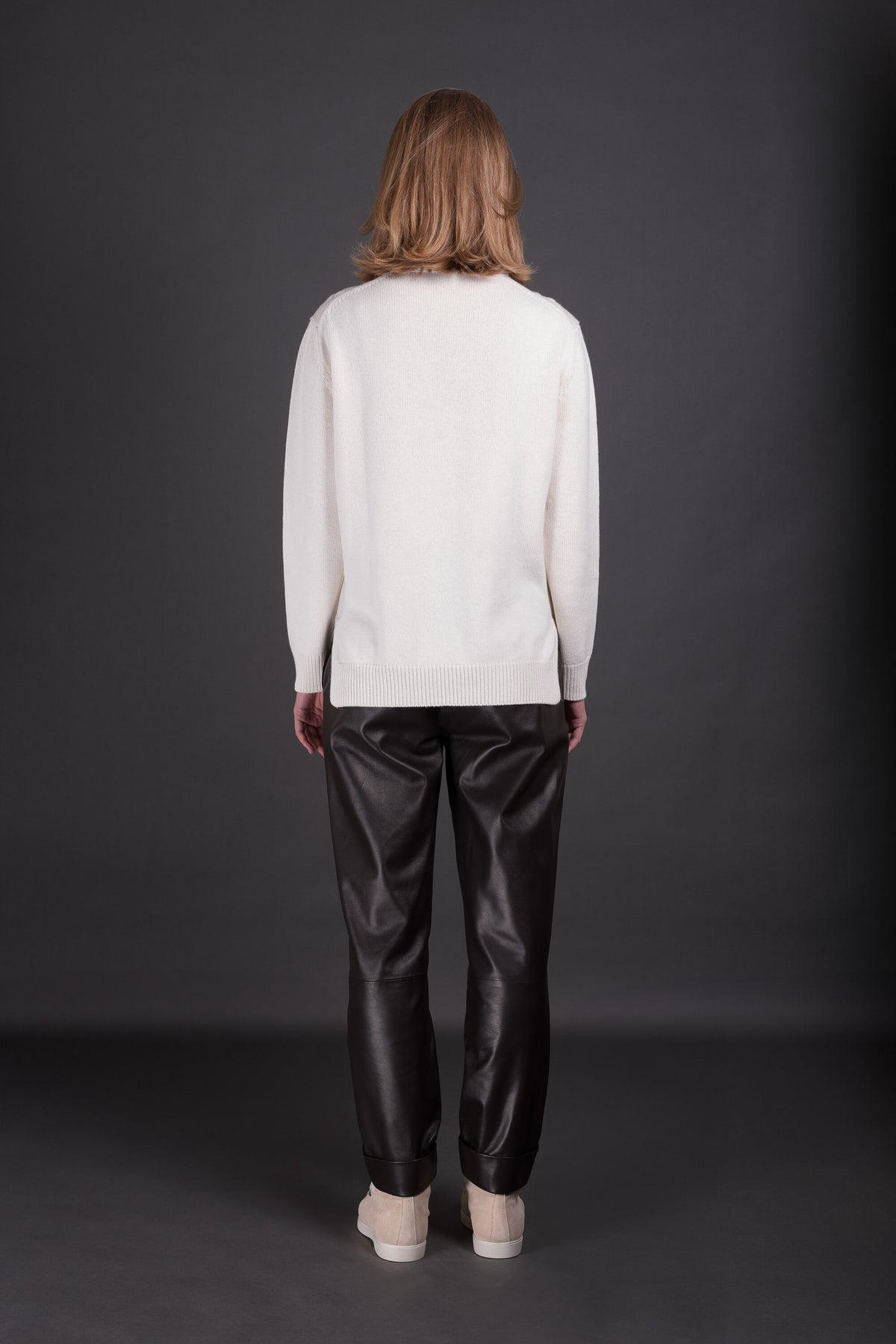 MOORER WOMEN'S WHITE CABLE KNIT SWEATER