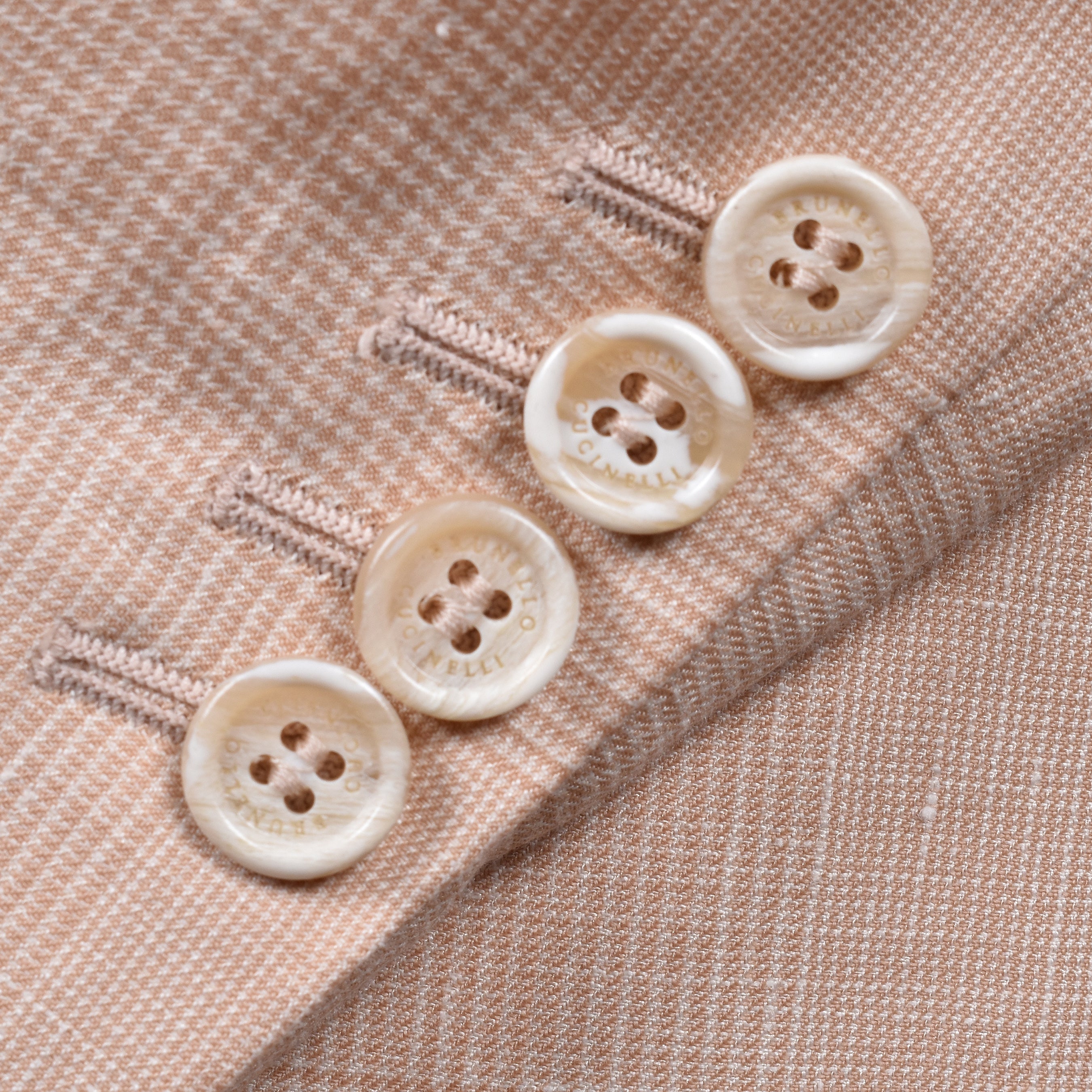 BRUNELLO CUCINELLI MEN'S PAPAYA WOOL LINEN BLEND SUIT
