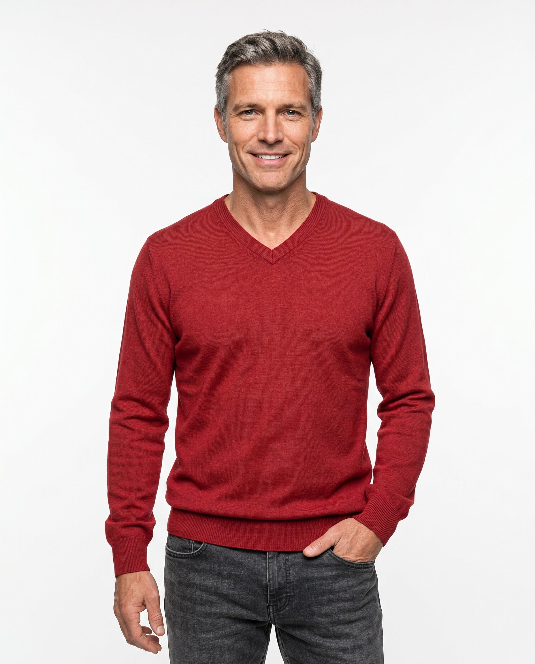 BRUNELLO CUCINELLI MEN'S RED CASHMERE V-NECK SWEATER