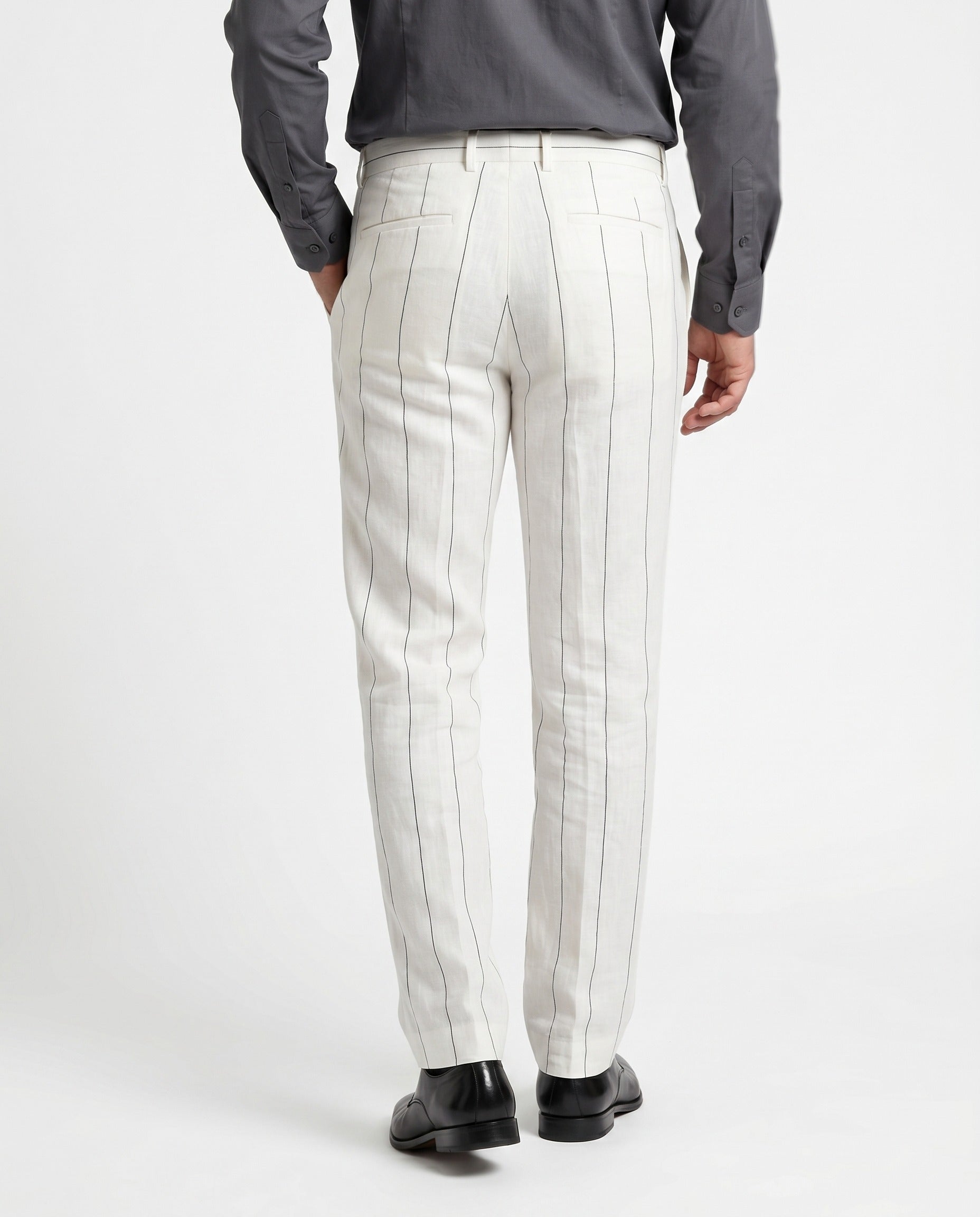 BRUNELLO CUCINELLI MEN'S OFF-WHITE LINEN STRIPED TROUSERS