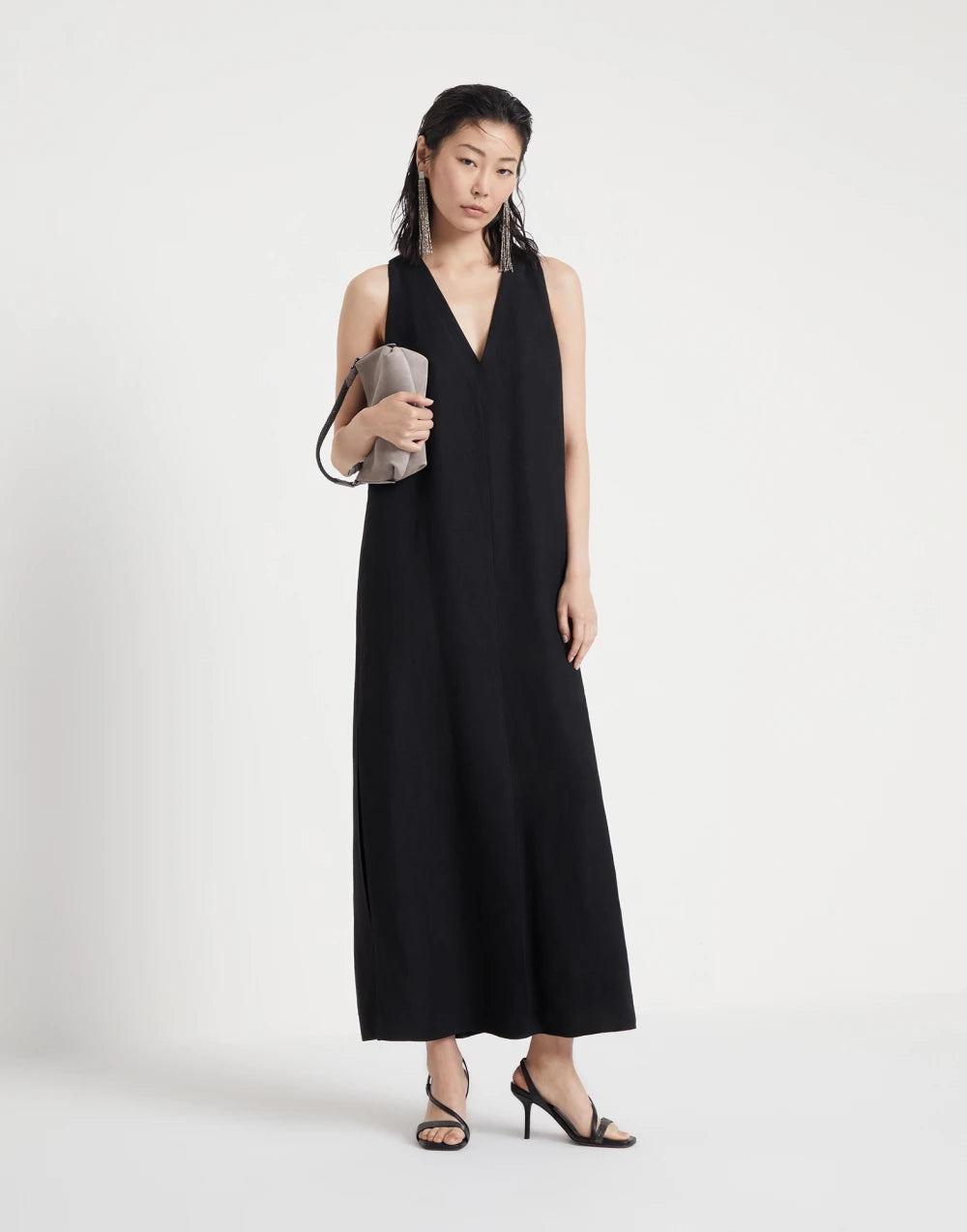BRUNELLO CUCINELLI WOMEN'S BLACK SLEEVELESS V NECK LINEN BLEND DRESS