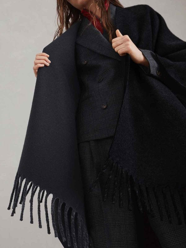 BRUNELLO CUCINELLI WOMEN'S DARK GREY WOOL SCARF