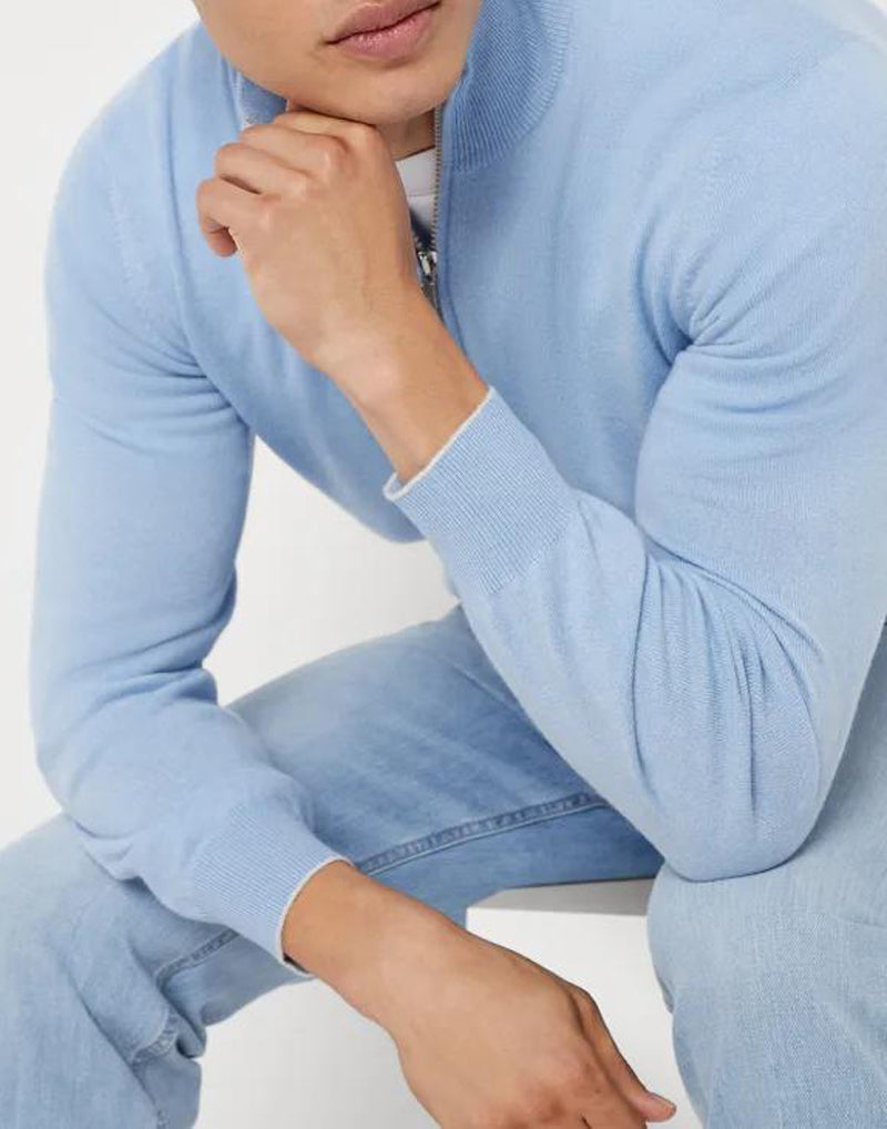 BRUNELLO CUCINELLI MEN'S LIGHT BLUE CASHMERE SWEATER