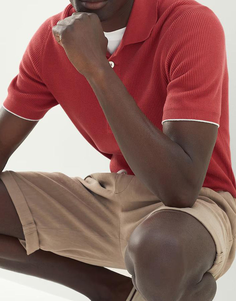 BRUNELLO CUCINELLI MEN'S RED SHORT-SLEEVE KNIT POLO SWEATER