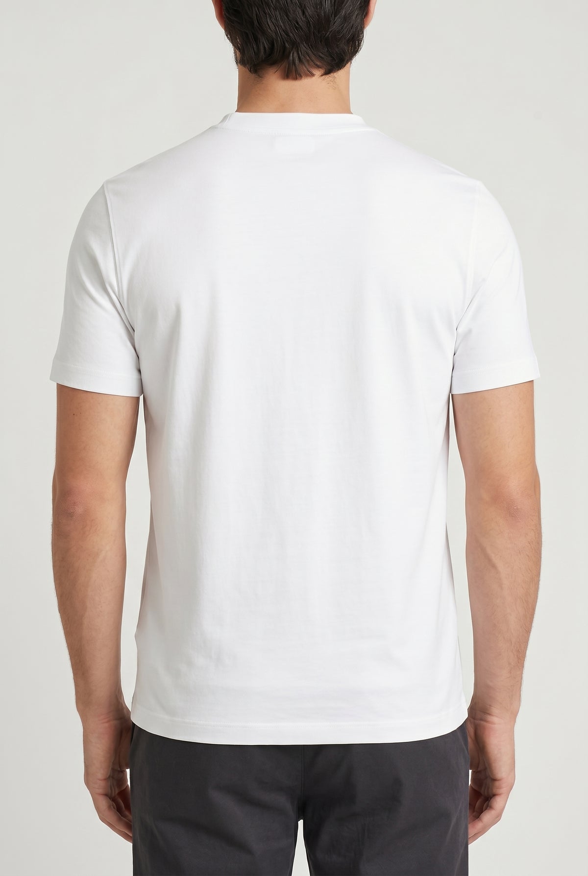 BRUNELLO CUCINELLI MEN'S WHITE CREW NECK T-SHIRT WITH EMBLEM