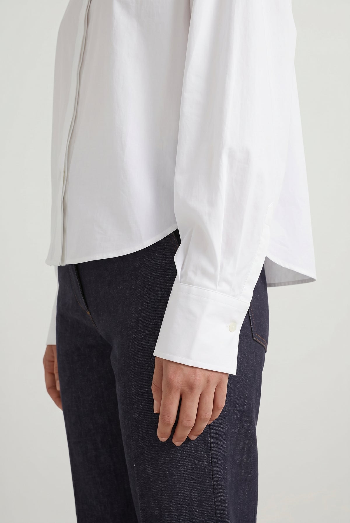 BRUNELLO CUCINELLI WOMEN'S WHITE OVERSIZED COTTON SHIRT