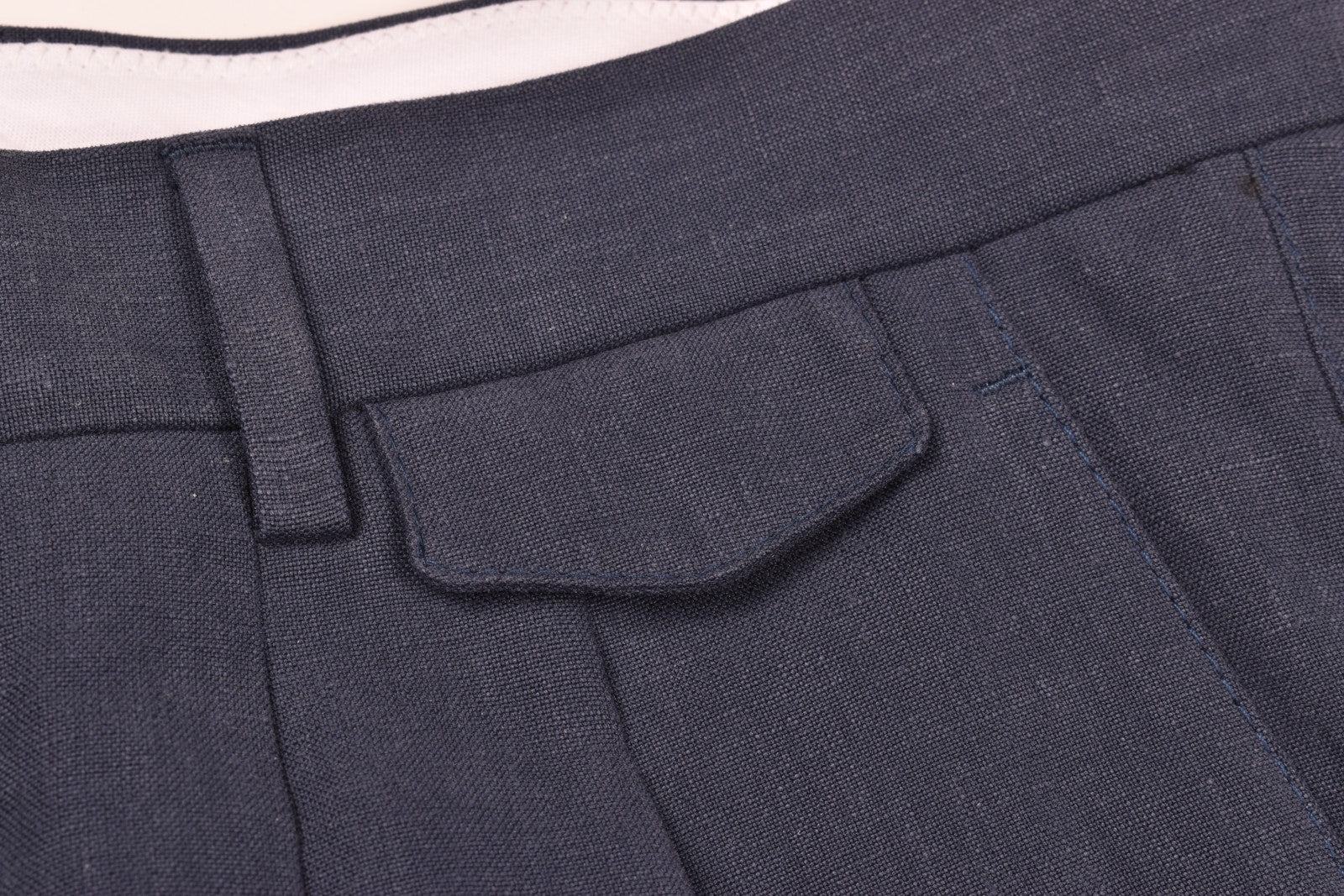 BRUNELLO CUCINELLI MEN'S BLUE LINEN TAILORED TROUSERS