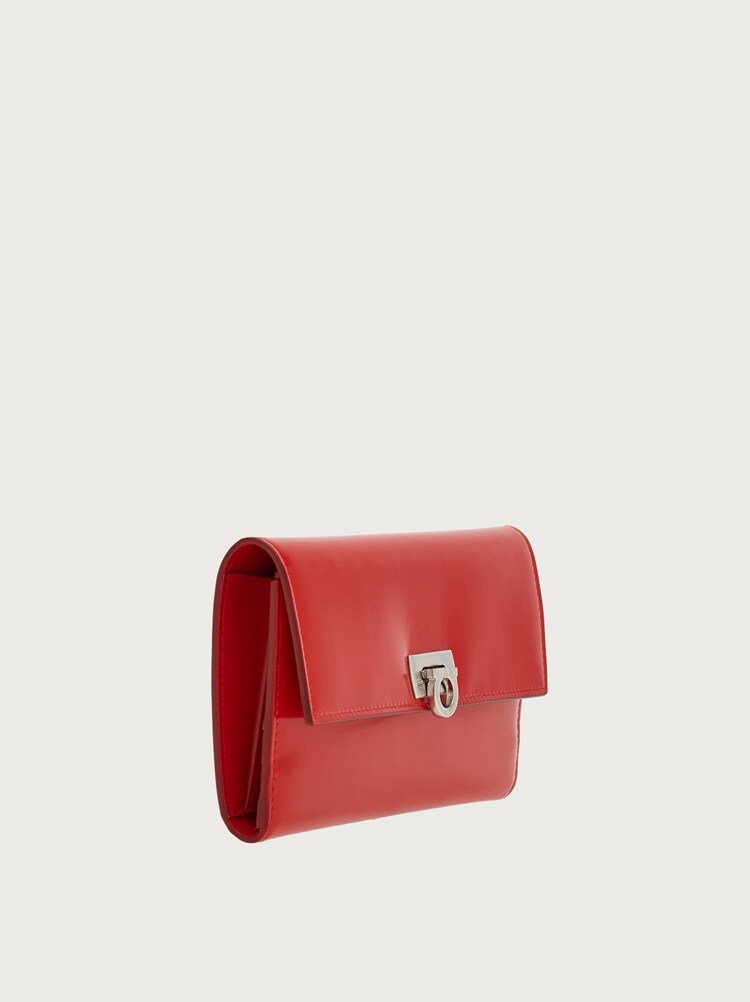 FERRAGAMO WOMEN'S RED CALF LEATHER WALLET