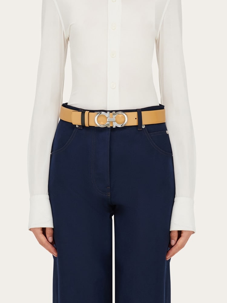 FERRAGAMO WOMEN'S TAN CALF LEATHER BELT