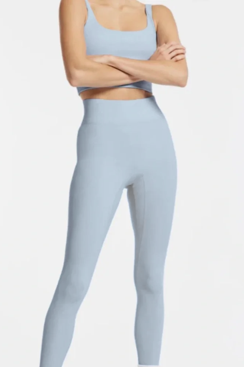 Bandier Rib Tempo Crop Bra Chambray Blue BND10195