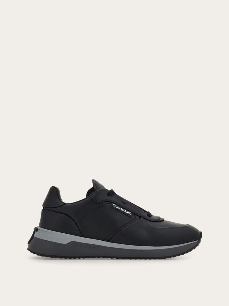 FERRAGAMO MEN'S BLACK LEATHER CASUAL SHOES