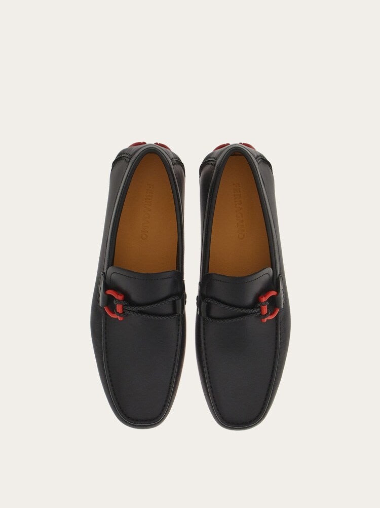 FERRAGAMO MEN'S BLACK CALF LEATHER LOAFERS