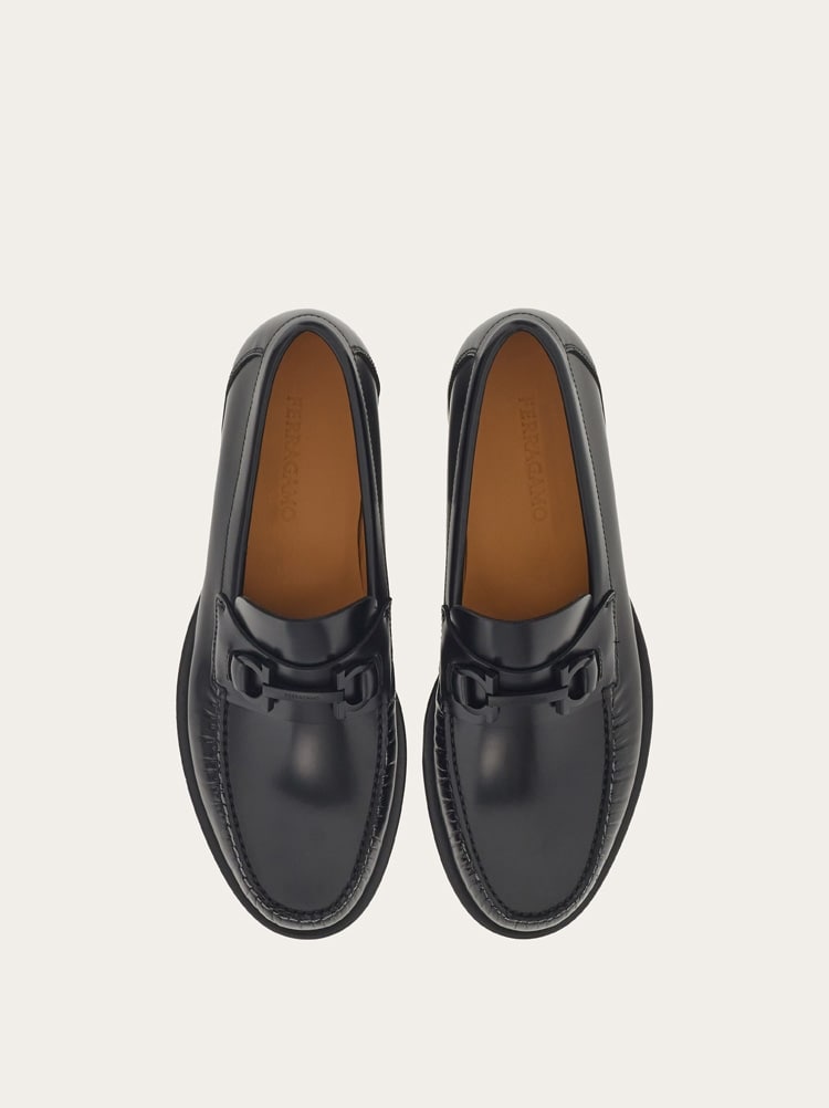 FERRAGAMO MEN'S BLACK CALF LEATHER LOAFERS