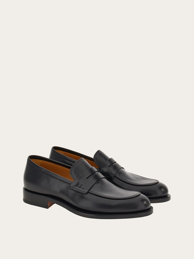 FERRAGAMO MEN'S BLACK CALF LEATHER LOAFERS