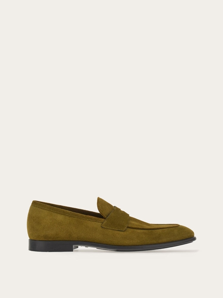 FERRAGAMO MEN'S OLIVE SUEDE LOAFER SHOES