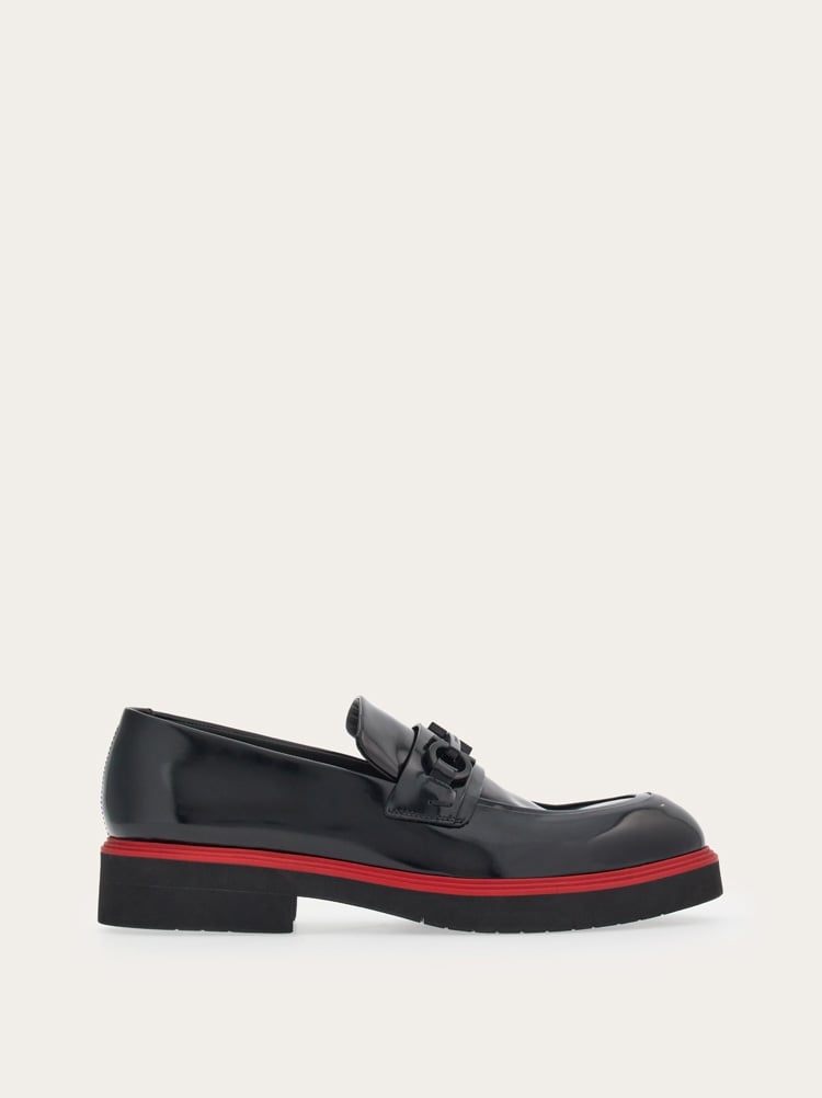 FERRAGAMO MEN'S BLACK CALF LEATHER LOAFERS