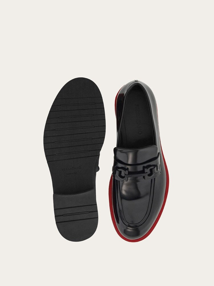 FERRAGAMO MEN'S BLACK CALF LEATHER LOAFERS