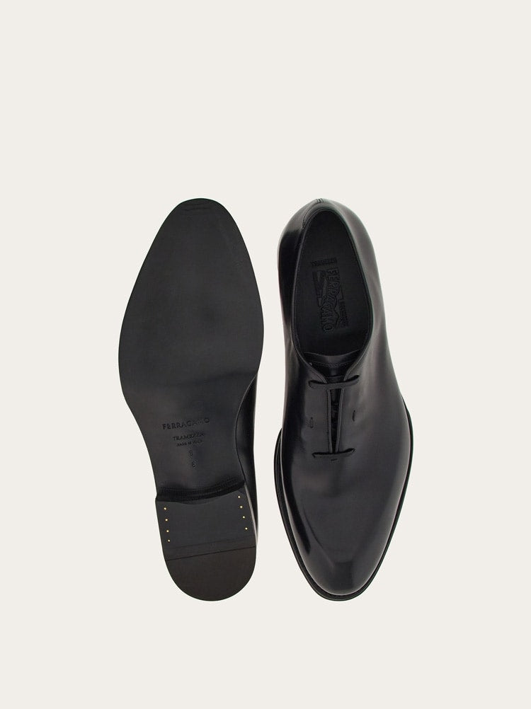FERRAGAMO MEN'S BLACK CALF LEATHER SHOES
