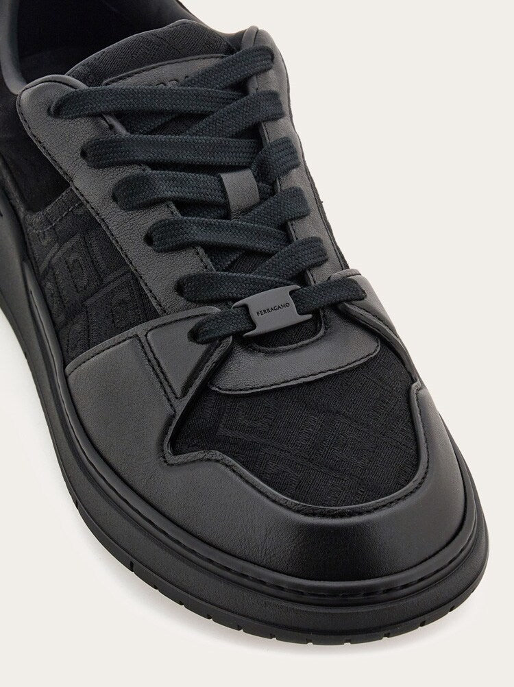 FERRAGAMO MEN'S BLACK CALF LEATHER SNEAKERS