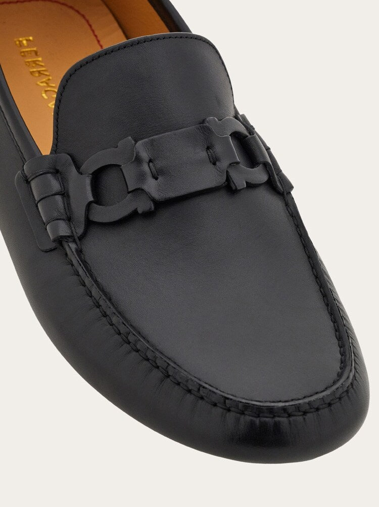 FERRAGAMO MEN'S BLACK CALF LEATHER LOAFERS