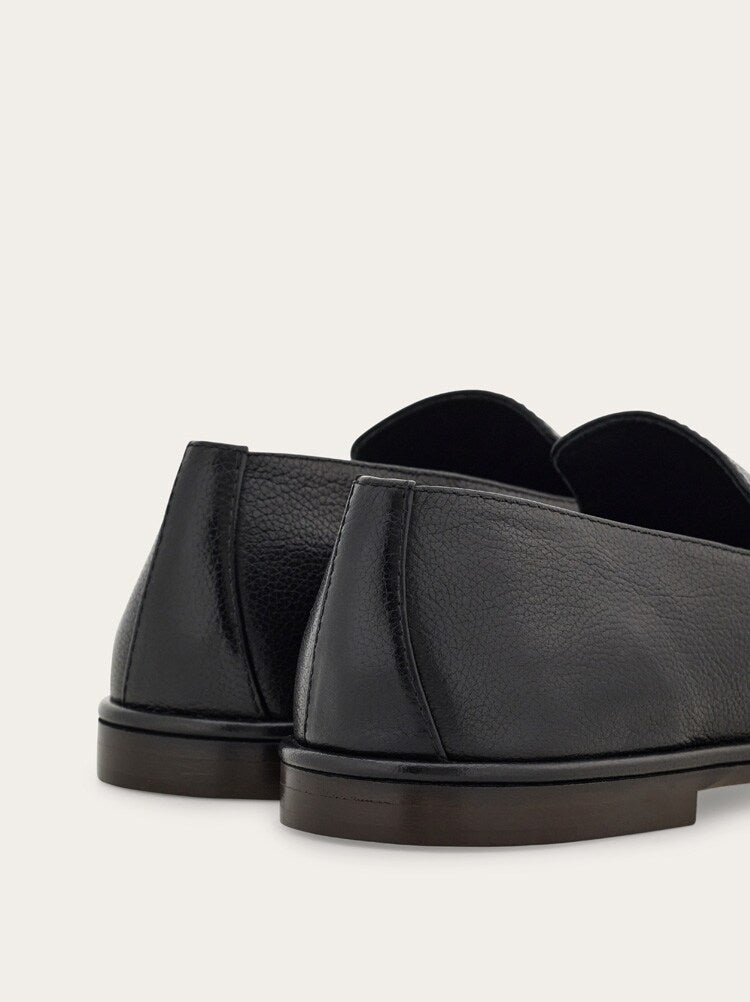 FERRAGAMO MEN'S BLACK BUFFALO LEATHER LOAFERS