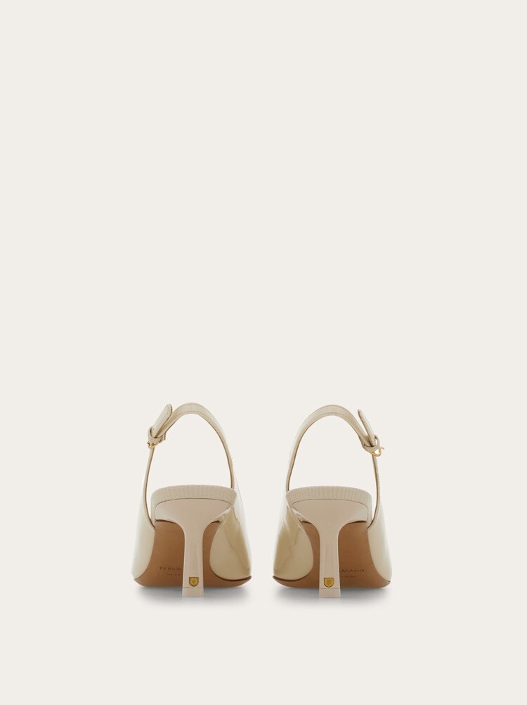 FERRAGAMO WOMEN'S CREAM PATENT LEATHER SHOES
