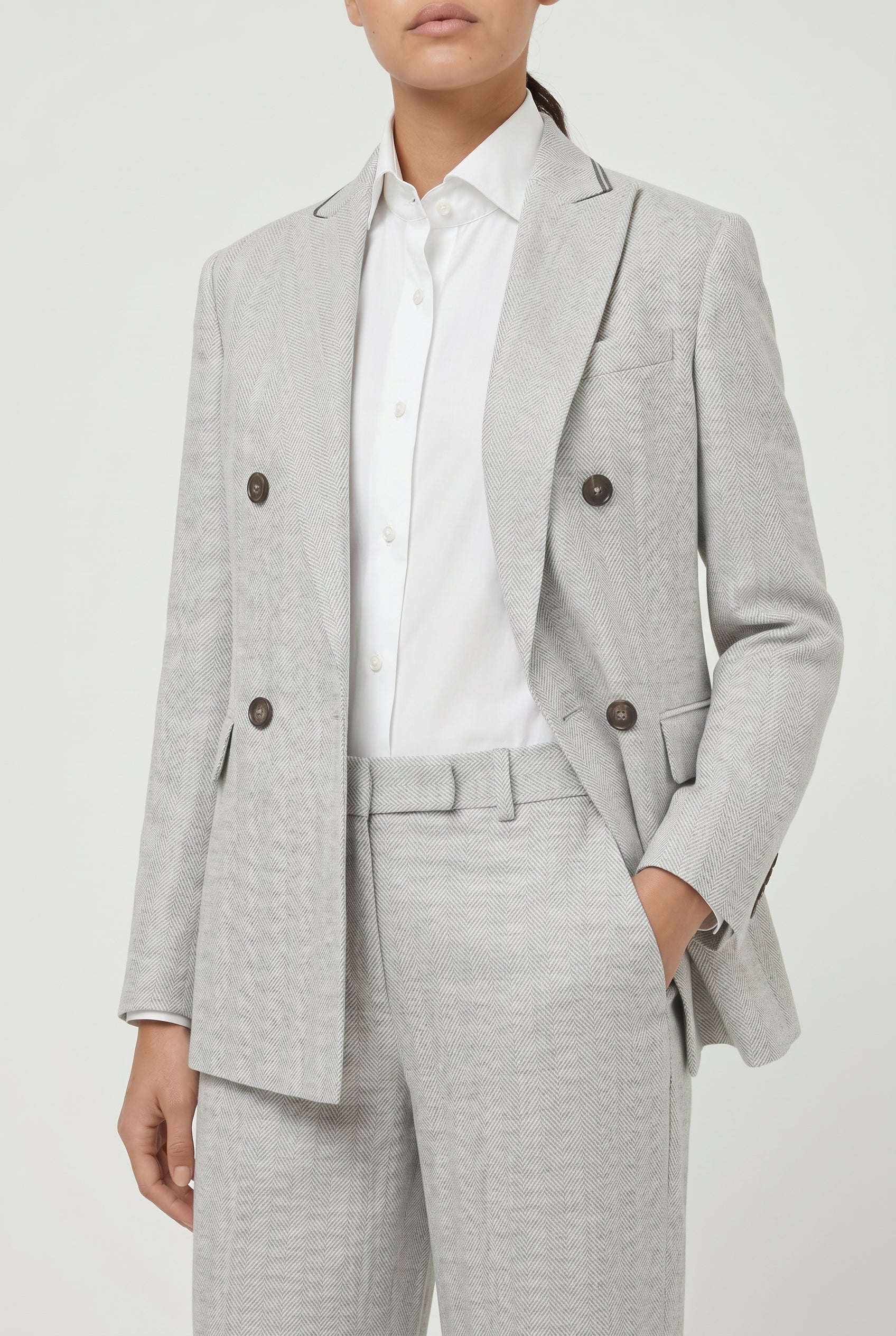 BRUNELLO CUCINELLI WOMEN'S LIGHT GREY LINEN BLAZER