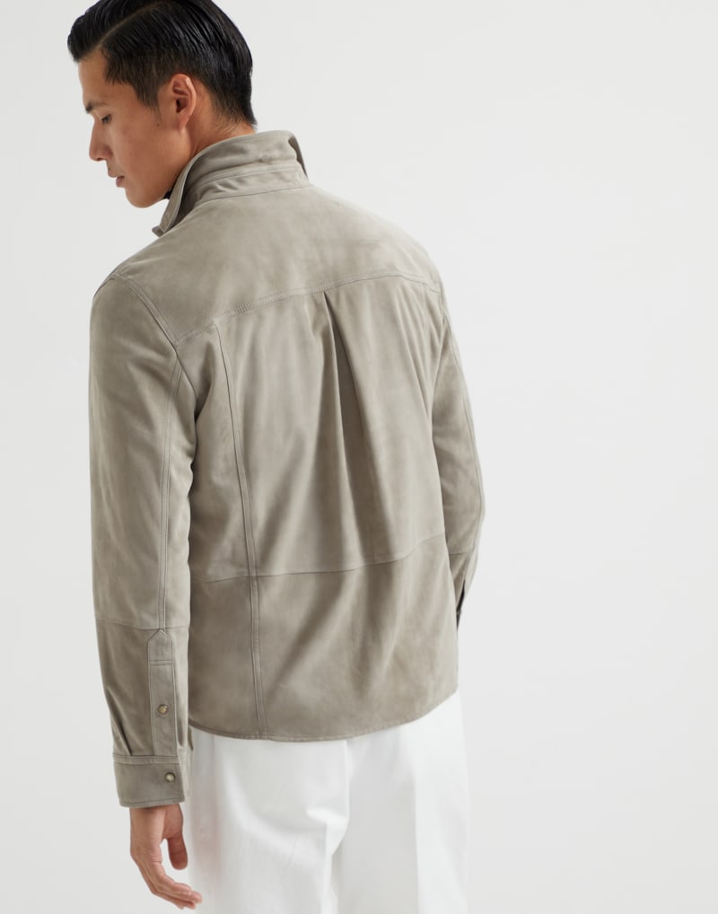 BRUNELLO CUCINELLI MEN'S LIGHT BROWN SUEDE RELAXED JACKET