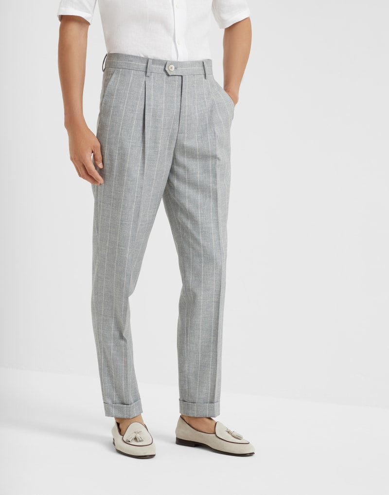 BRUNELLO CUCINELLI MEN'S LIGHT GREY WOOL PLEATED TROUSERS