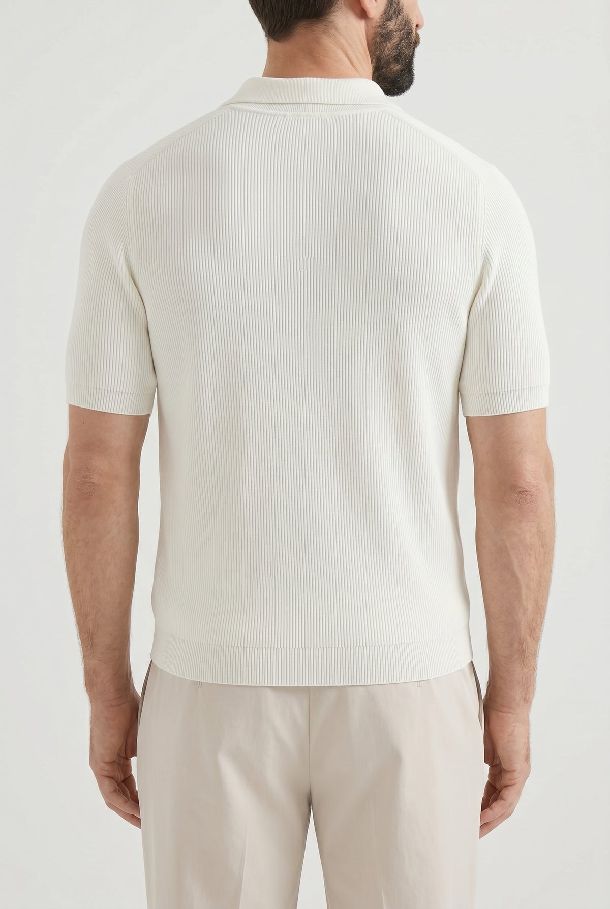 BRUNELLO CUCINELLI MEN'S OFF WHITE SHORT SLEEVE SWEATER