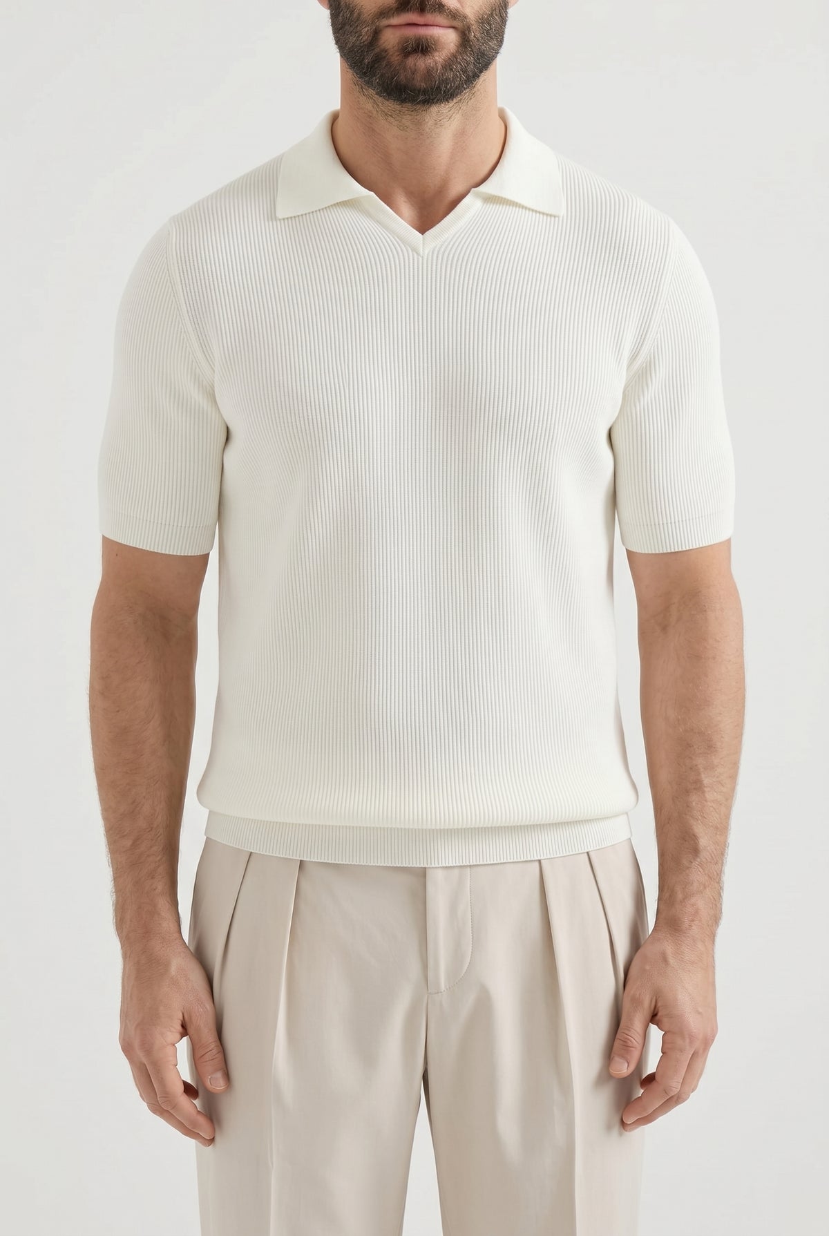BRUNELLO CUCINELLI MEN'S OFF WHITE SHORT SLEEVE SWEATER