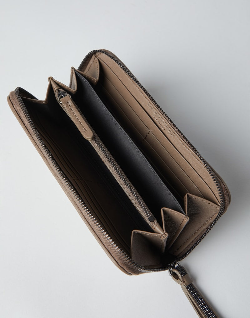 BRUNELLO CUCINELLI WOMEN'S TAUPE LEATHER ZIP WALLET