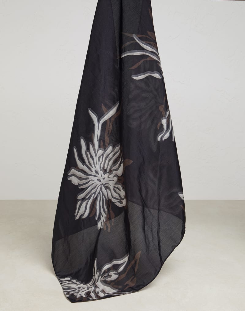 BRUNELLO CUCINELLI WOMEN'S BLACK FLORAL COTTON SILK SCARF