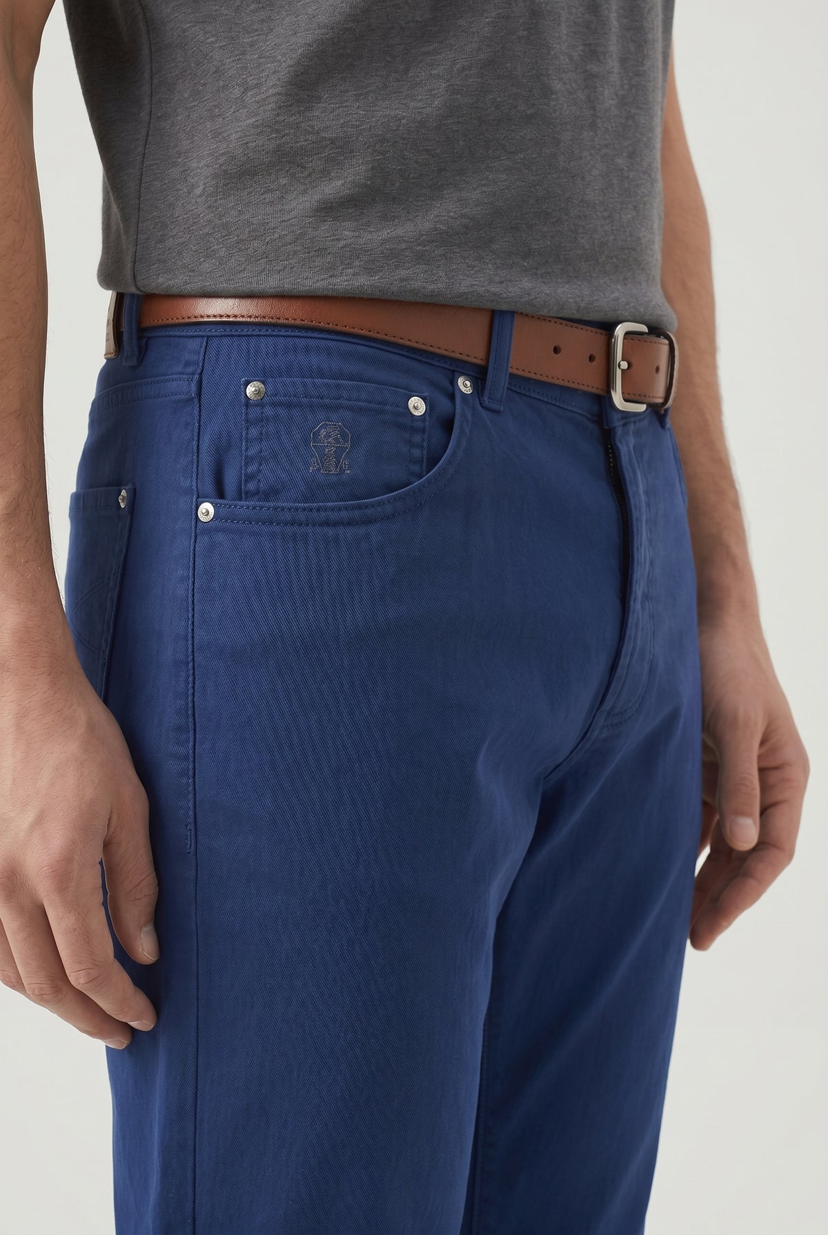 BRUNELLO CUCINELLI MEN'S DARK BLUE SLIM TROUSERS
