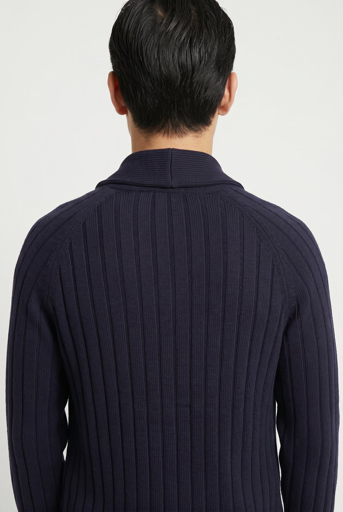 BRUNELLO CUCINELLI MEN'S DARK BLUE RIBBED CARDIGAN