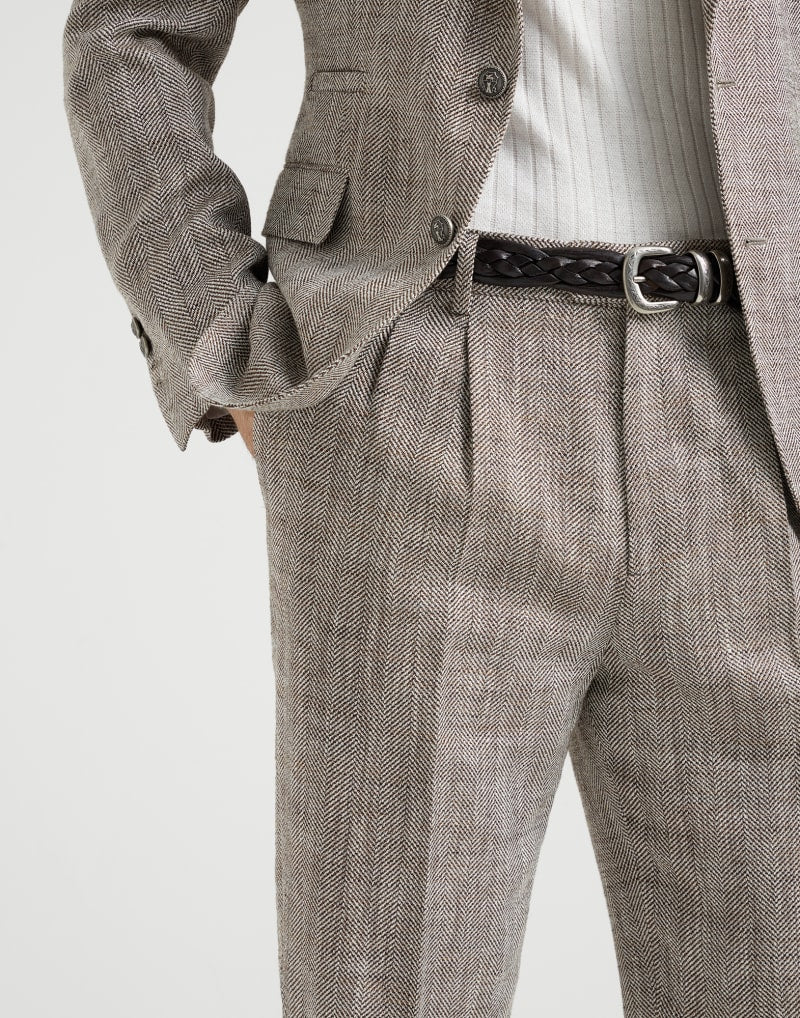 BRUNELLO CUCINELLI MEN'S LIGHT BROWN LINEN BLEND TROUSERS