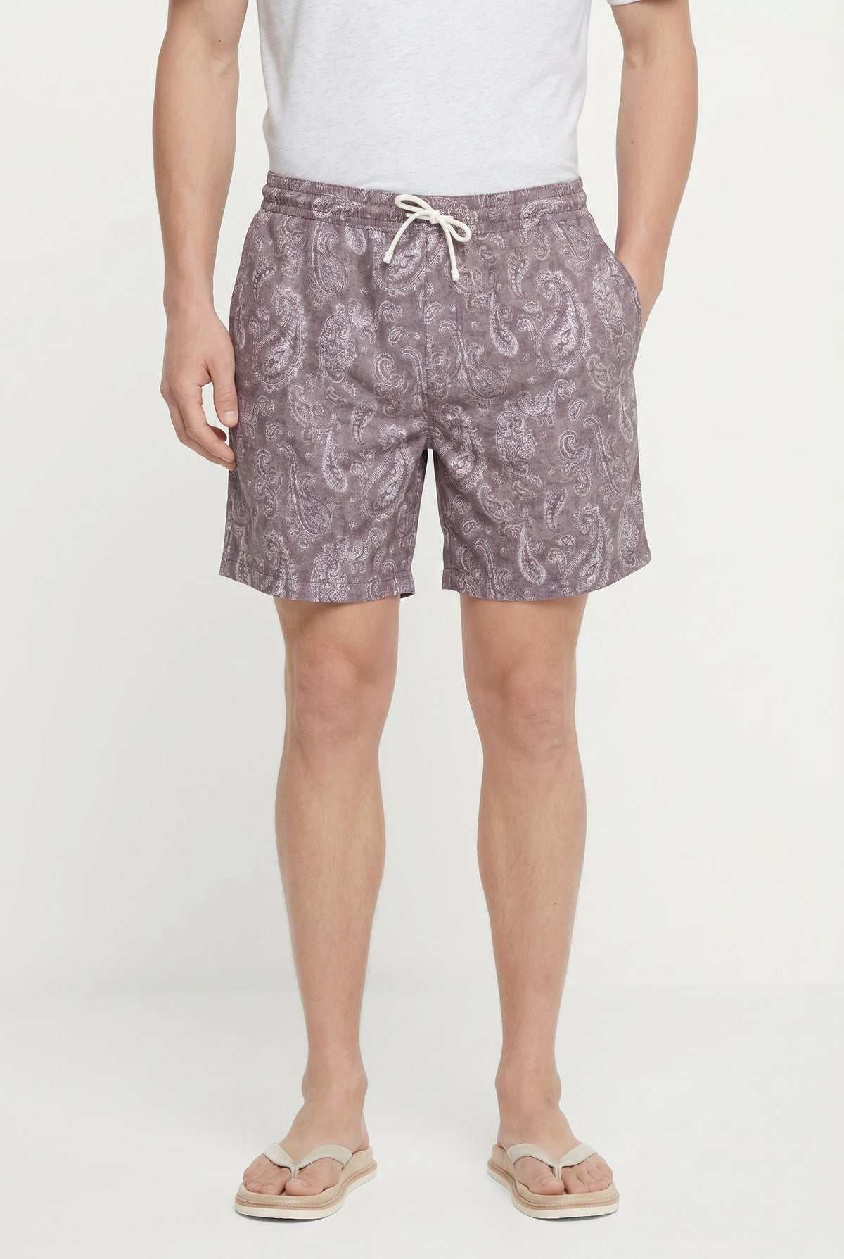 BRUNELLO CUCINELLI MEN'S PURPLE PAISLEY DRAWSTRING SHORTS