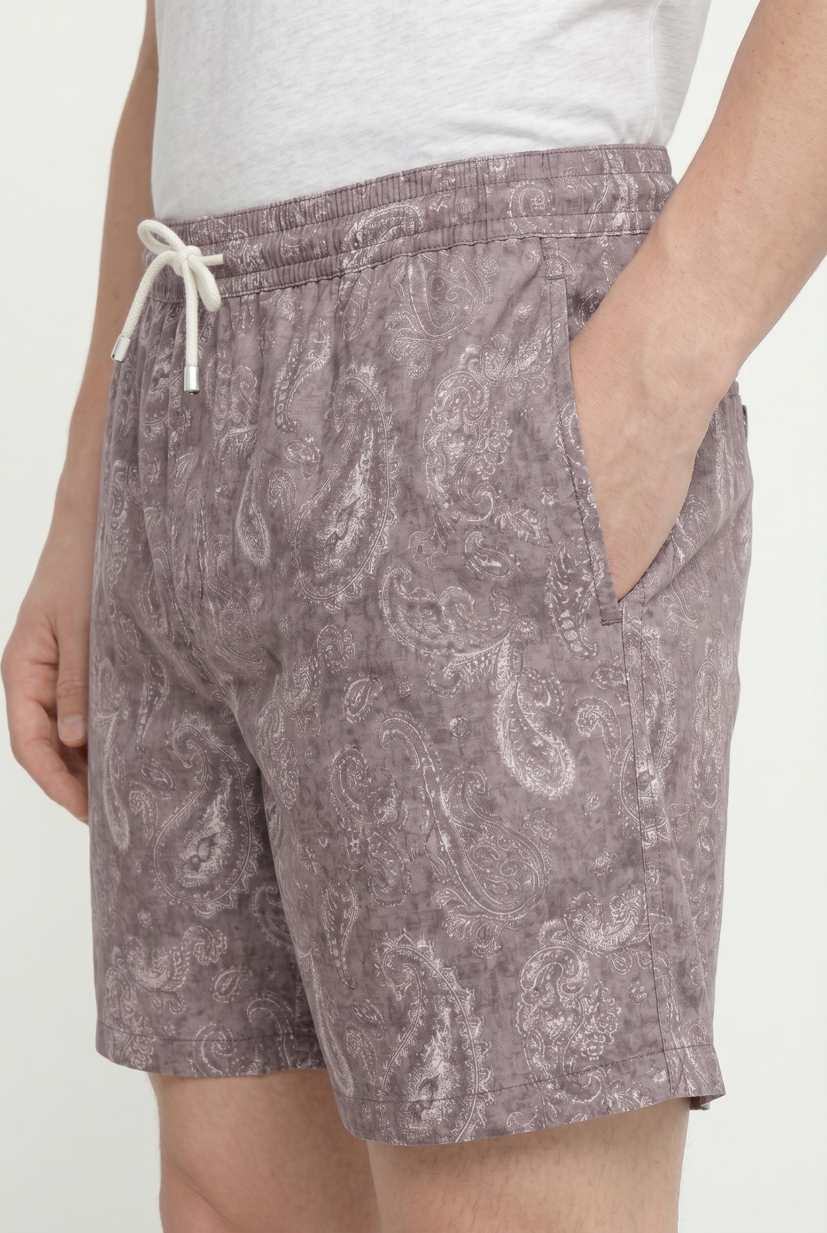 BRUNELLO CUCINELLI MEN'S PURPLE PAISLEY DRAWSTRING SHORTS