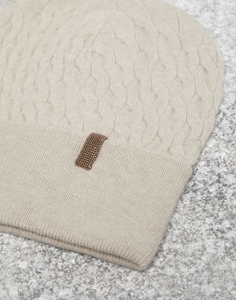 BRUNELLO CUCINELLI WOMEN'S BEIGE CABLE KNIT HAT