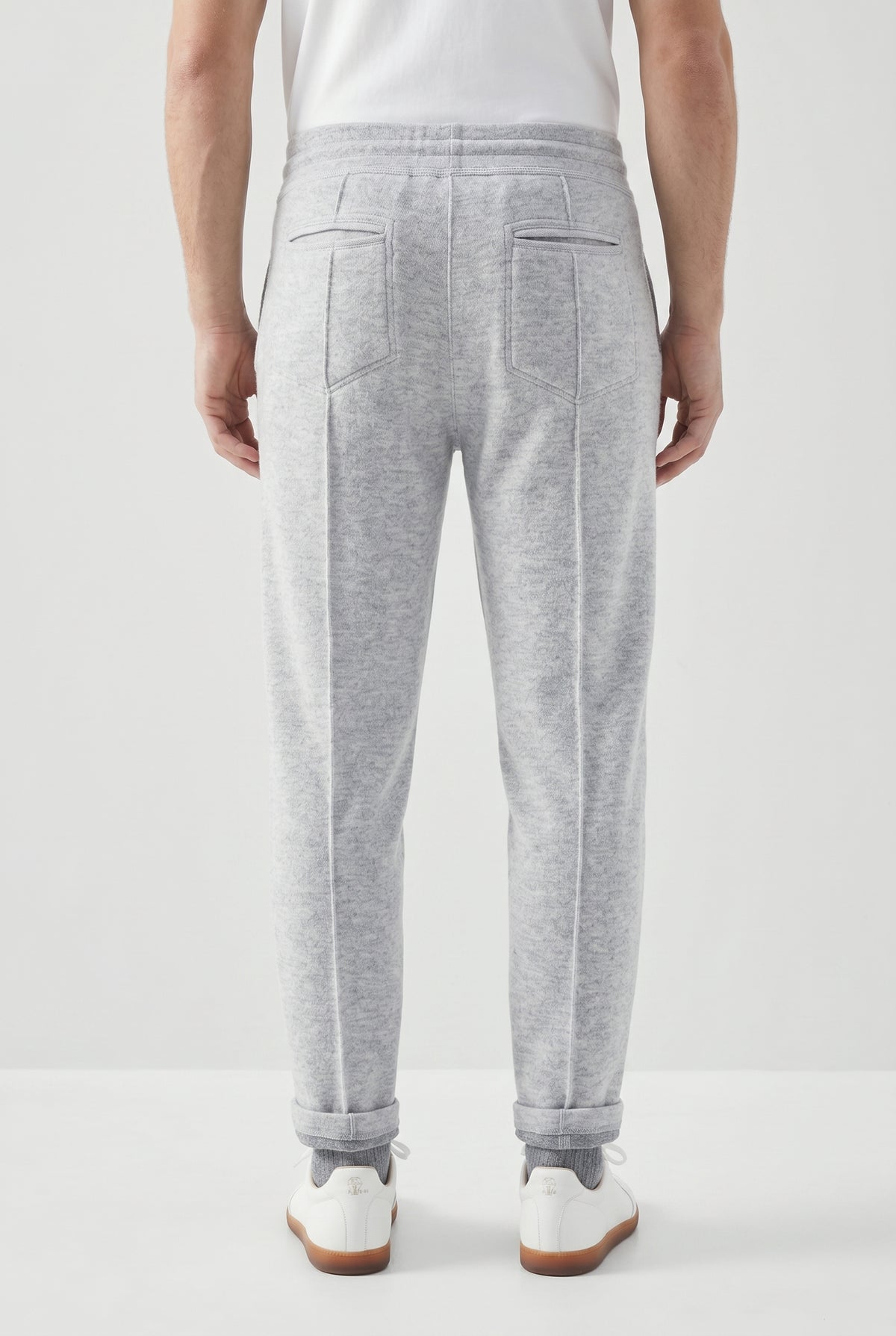 BRUNELLO CUCINELLI MEN'S LIGHT GREY WOOL JOGGER TROUSERS