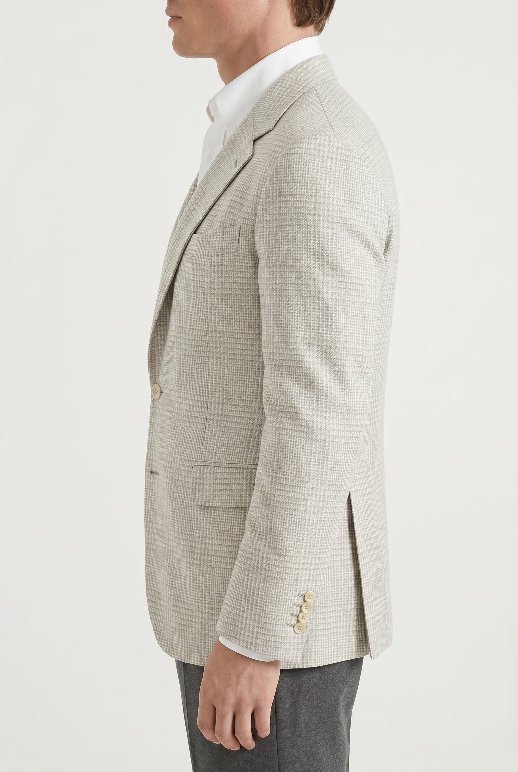 BRUNELLO CUCINELLI MEN'S LIGHT GREY WOOL SILK BLAZER