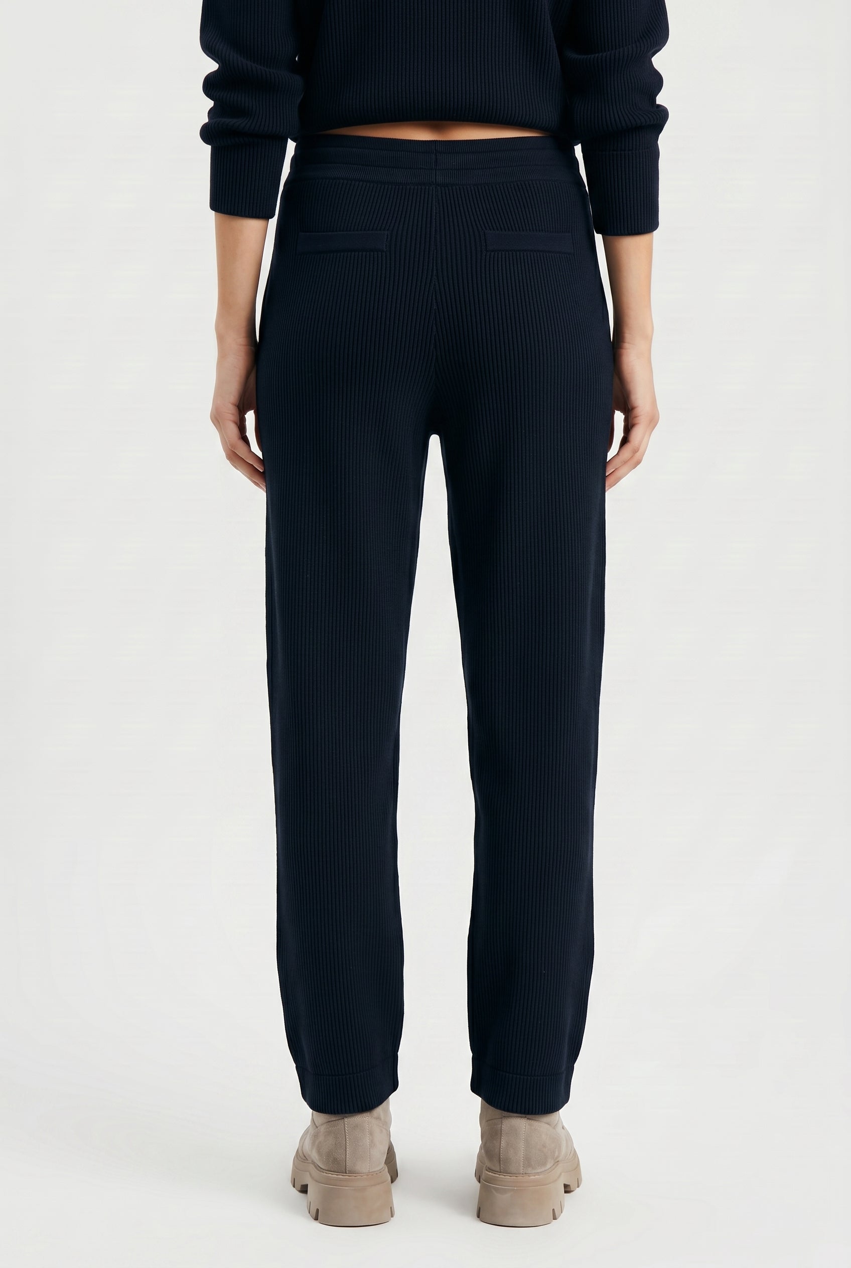 BRUNELLO CUCINELLI WOMEN'S BLACK RELAXED COTTON TROUSERS