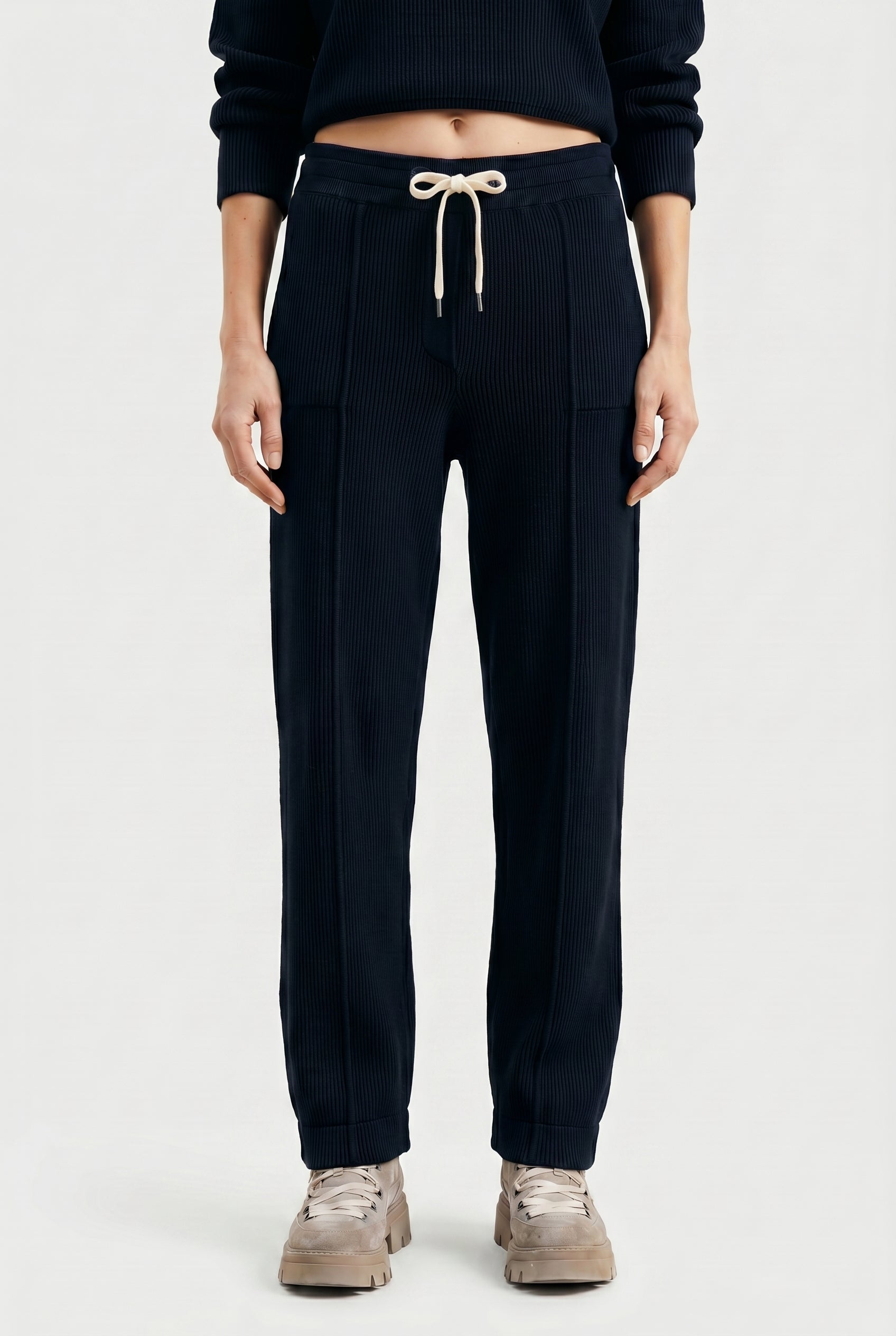 BRUNELLO CUCINELLI WOMEN'S BLACK RELAXED COTTON TROUSERS